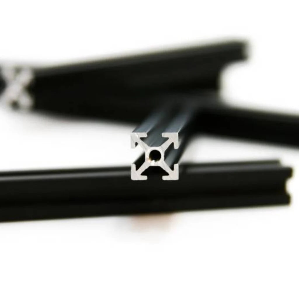 MakerBeam - 10x10mm, 8 Stück, 200mm, Schwarz, eloxiert