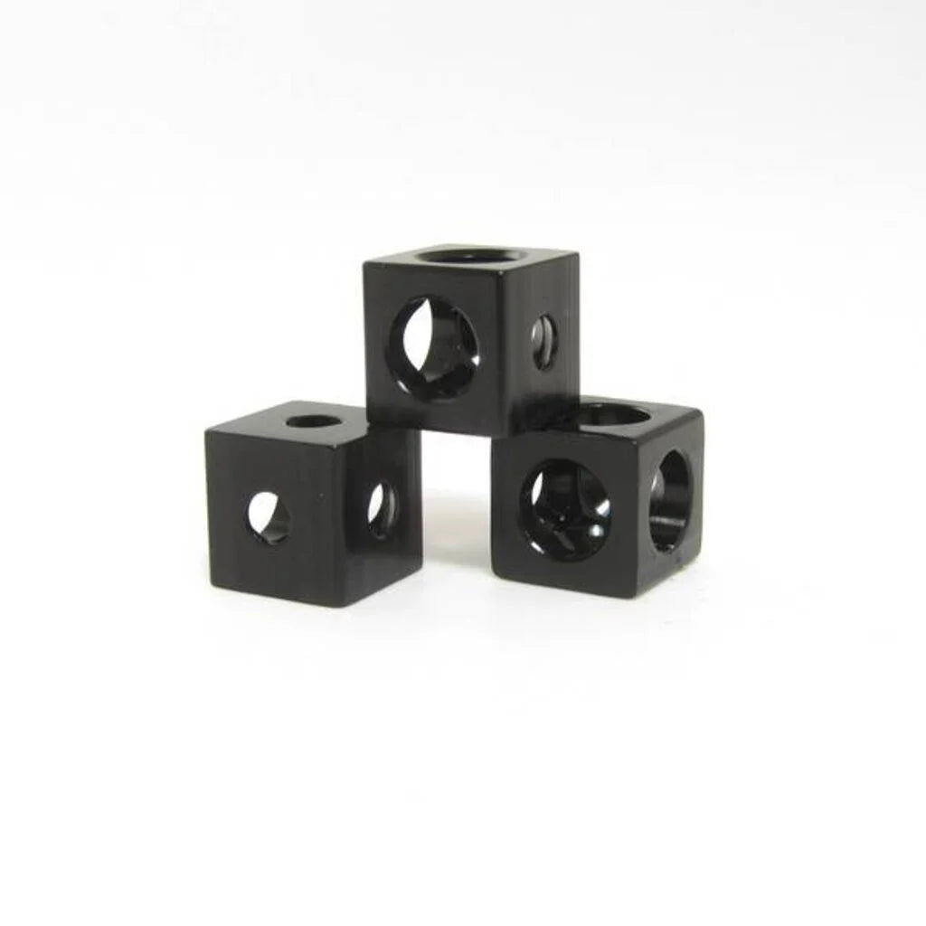 MakerBeam - 10x10mm Eckwürfel Schwarz, 12 Stück