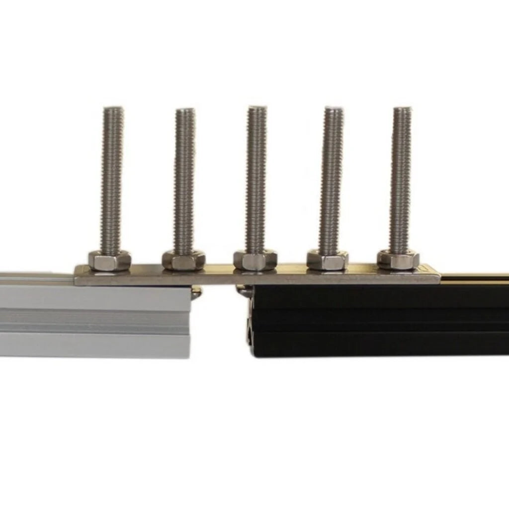 MakerBeam - 10x10mm M3 25mm quadratische Schrauben mit Sechskantloch, 25 Stück
