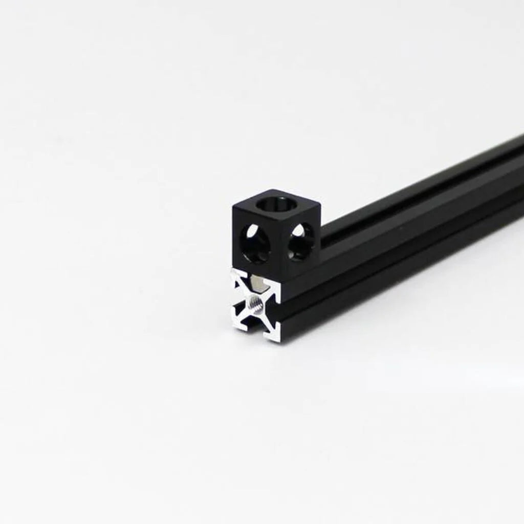 MakerBeam - 10x10mm T-Schlitz-Muttern mit Schrauben, 25 Stück